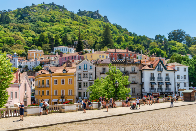 The 5 BEST Day Trips From Lisbon To Take in 2024