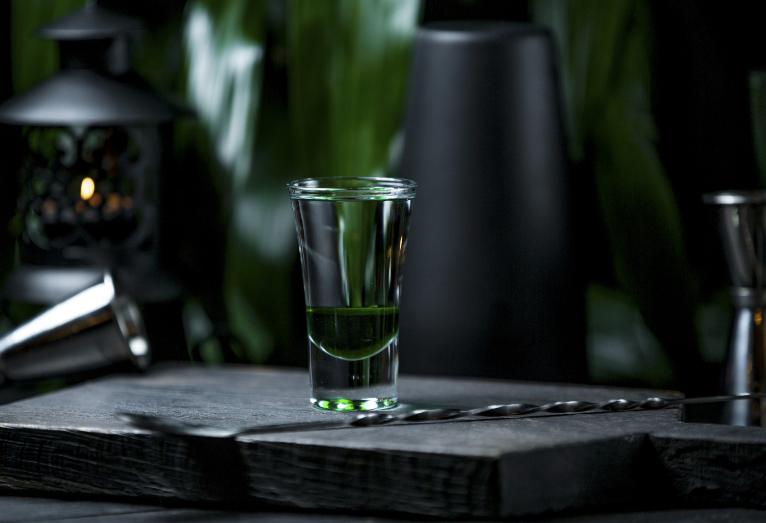 Absinthe with high thujone content