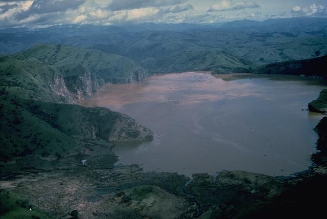 limnic eruption in Lake Nyos