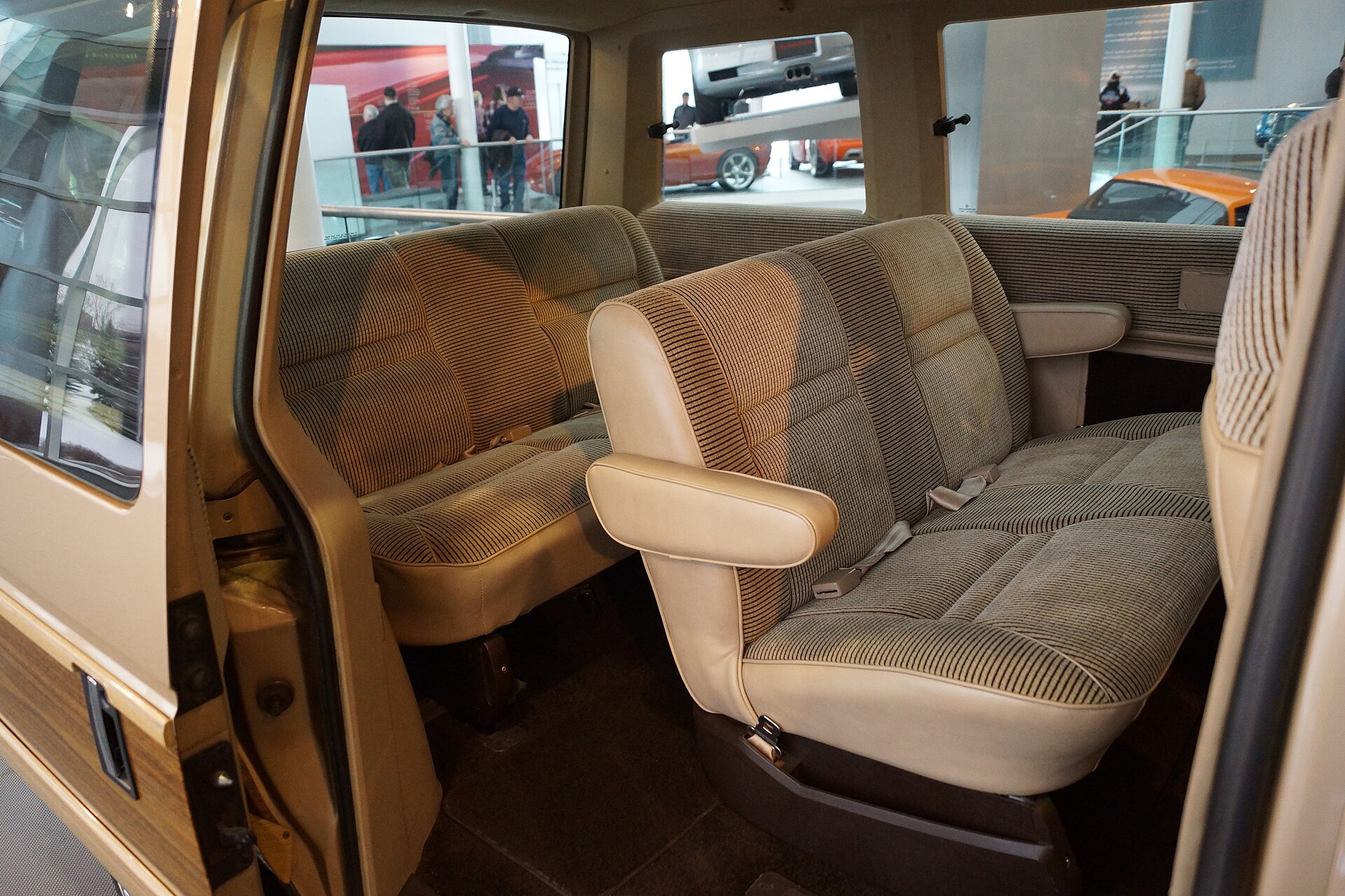 minivan