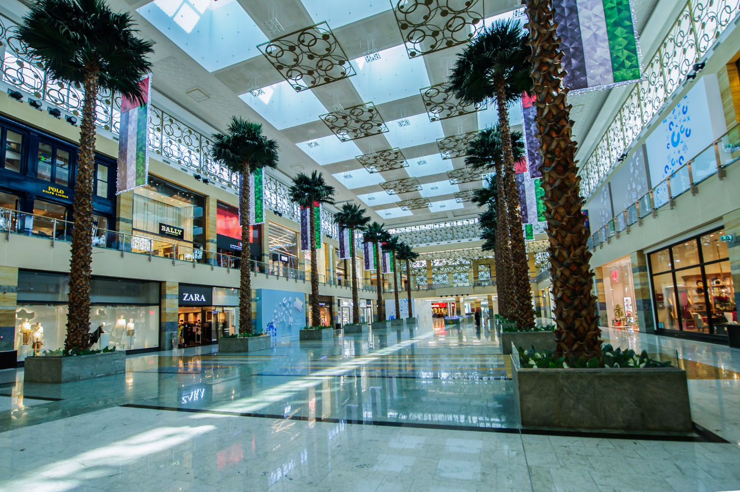 shopping mall