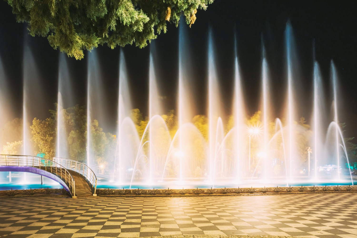shopping mall Fountains