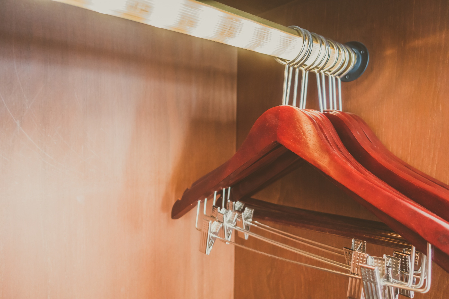 hotel hangers