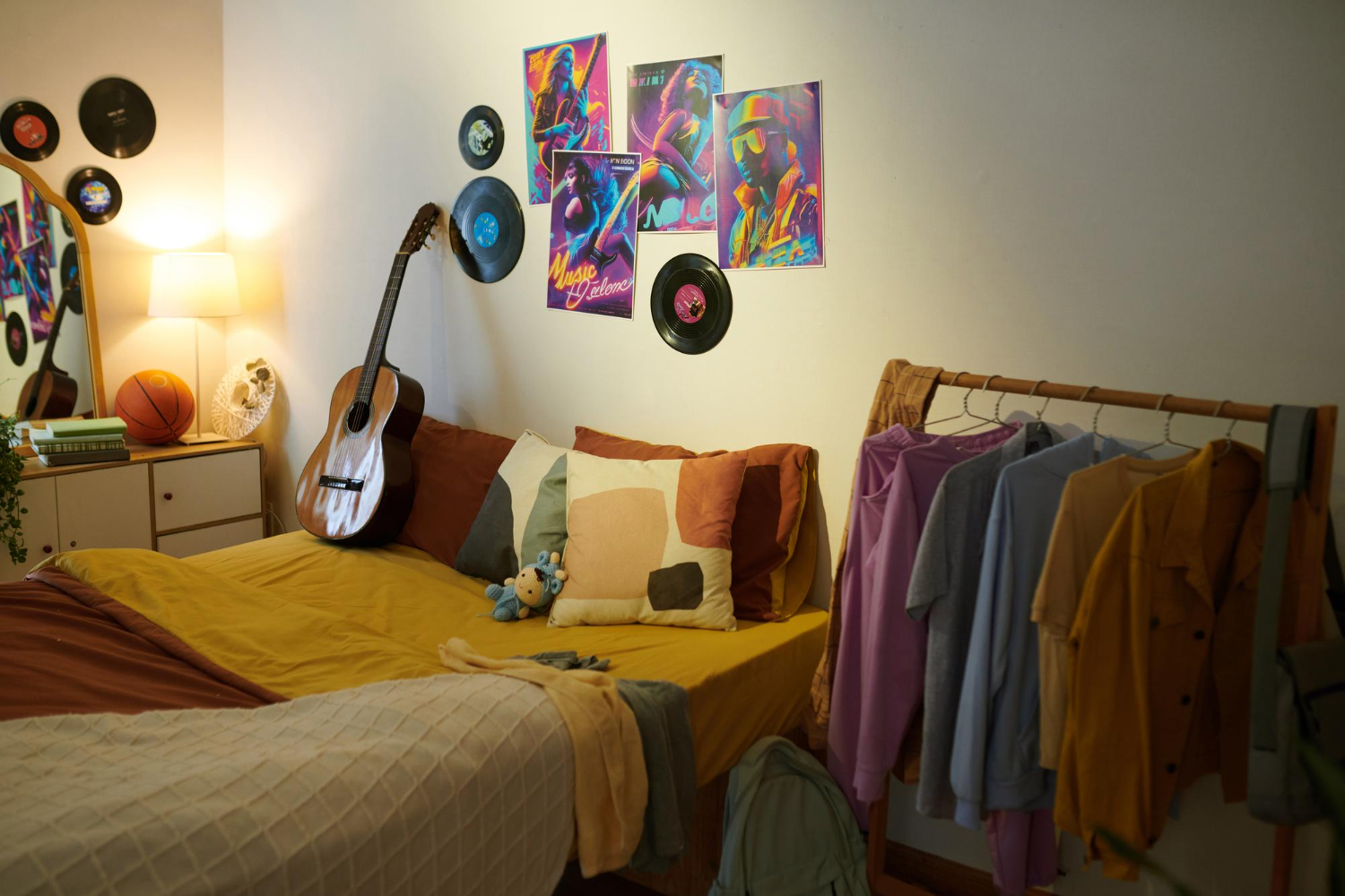teenage bedroom