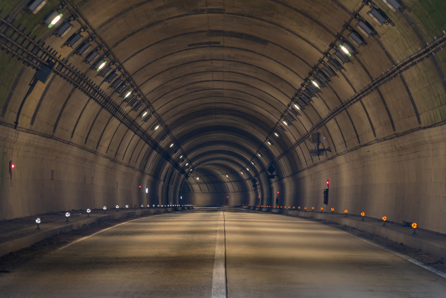 Tunnel