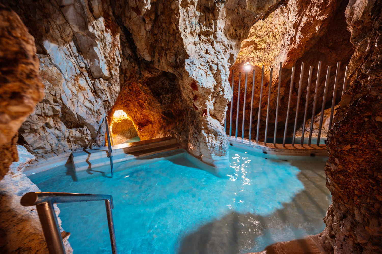 Cave Hotels