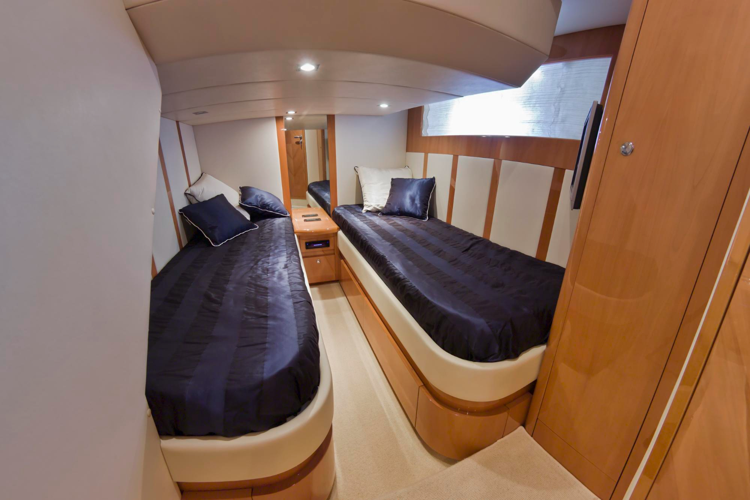 Capsule Hotels