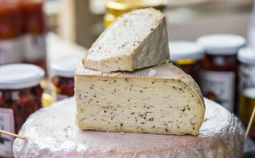 Casu Marzu — The Sardinian Cheese That's Been Illegal Across the EU for 30 Years, Yet Sardinians Keep Making It Anyway