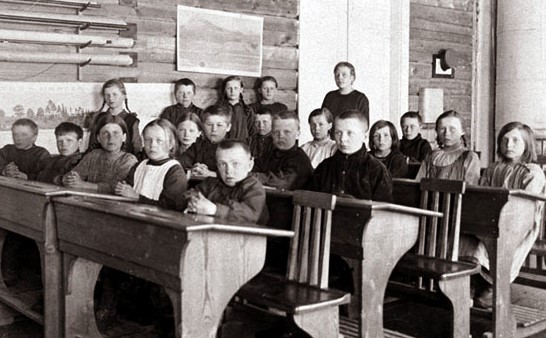 Ten School Rules From the 1970s That Reveal How Education Philosophy Actually Changed