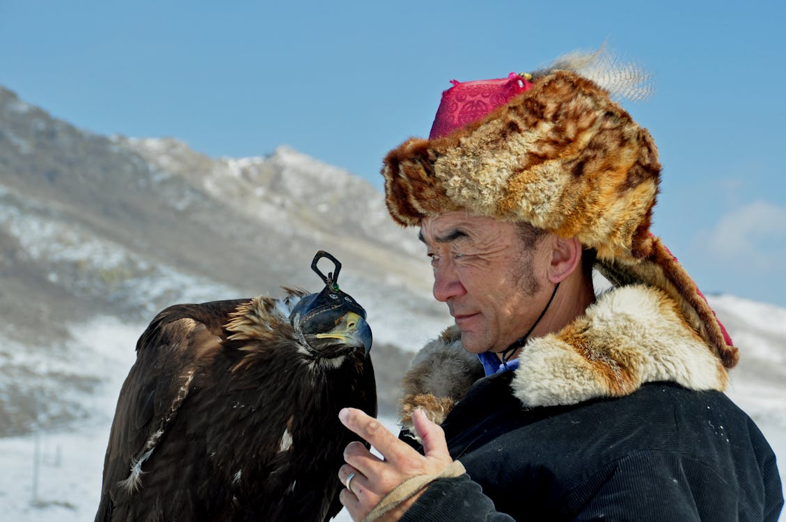 Mongolian eagle hunting 