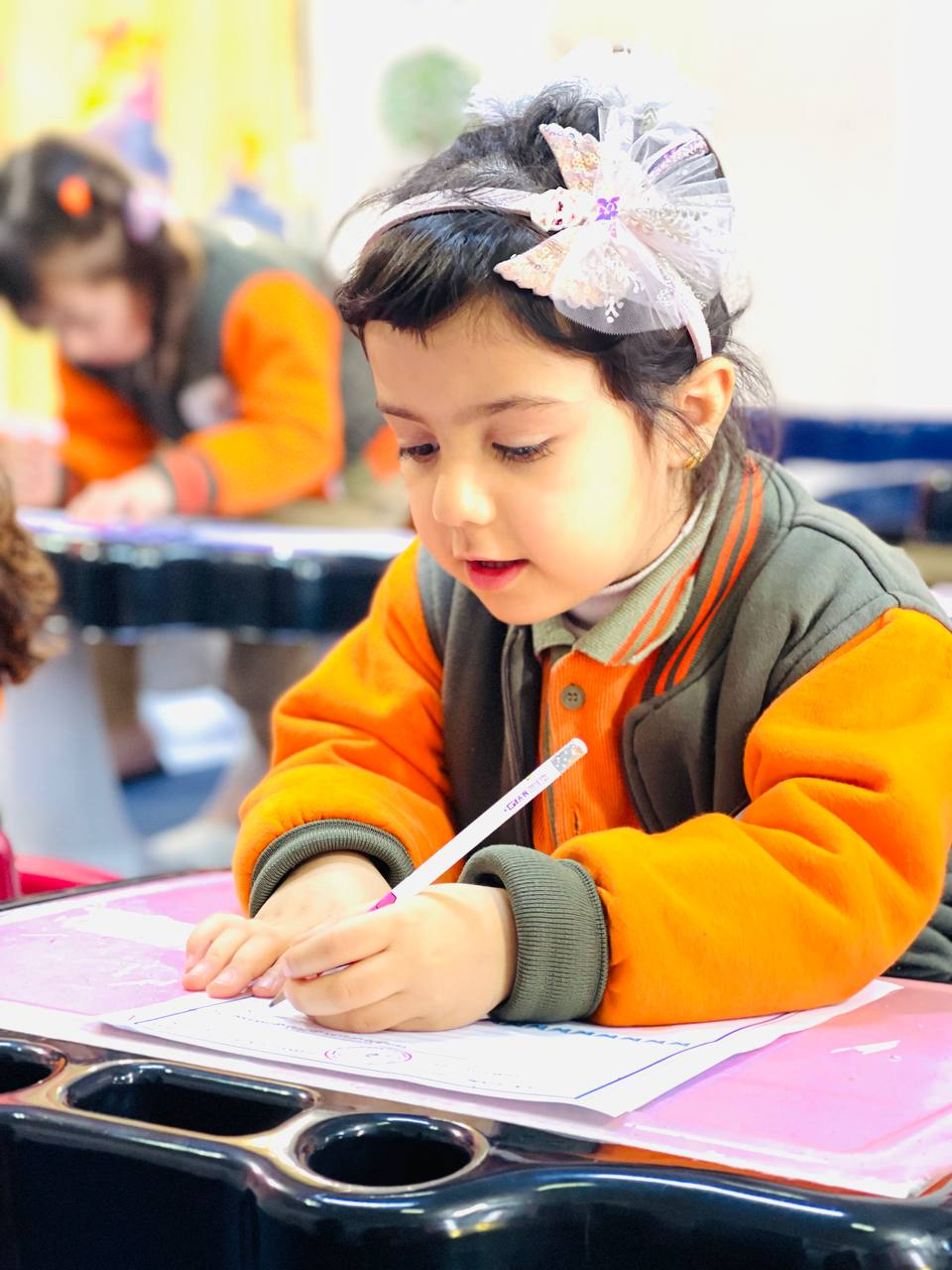 Left-Handed kid