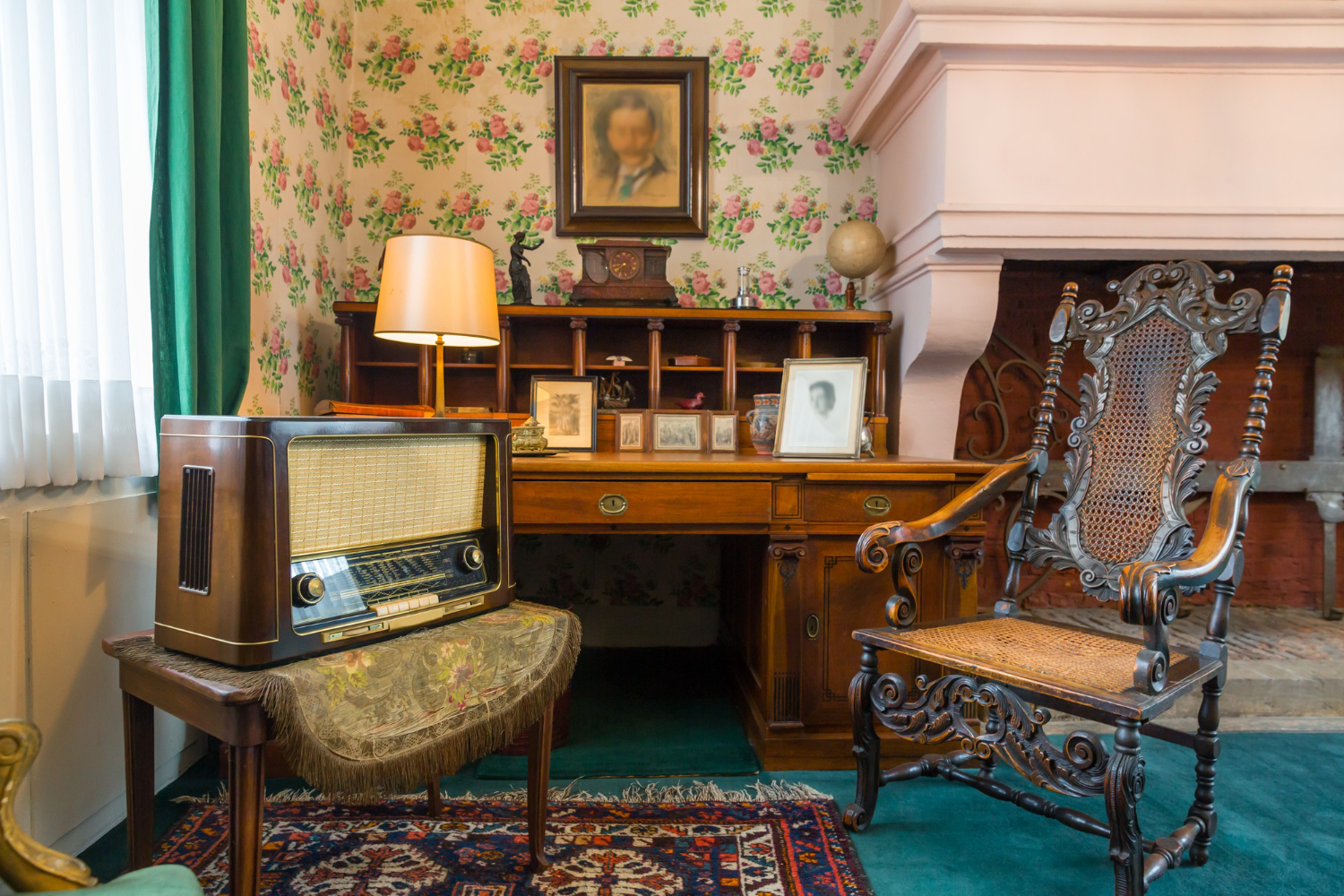 Vintage Living Room