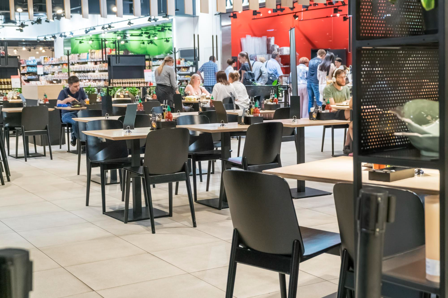 Fast Food's store