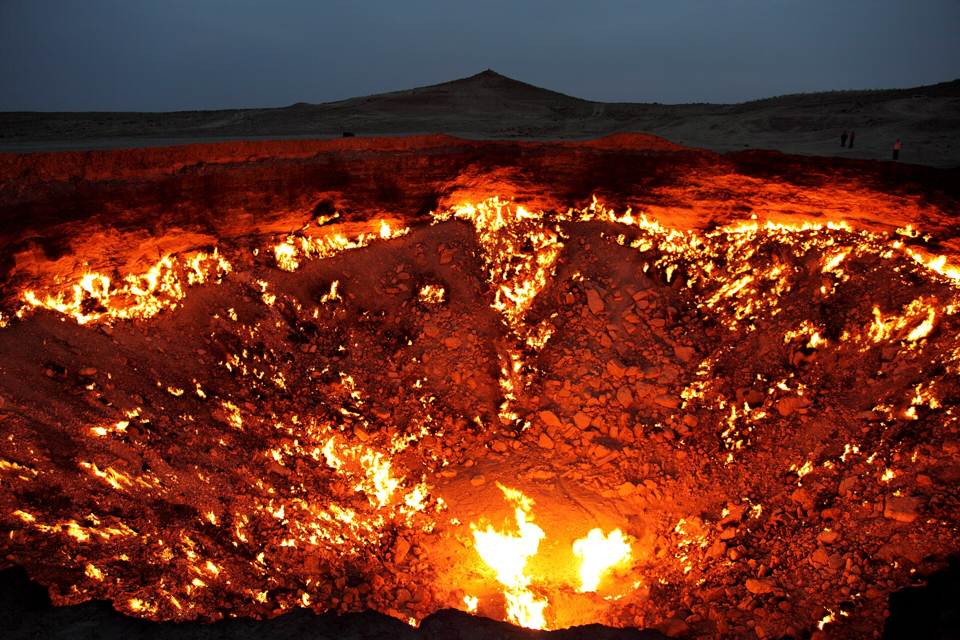 Darvaza gas crater