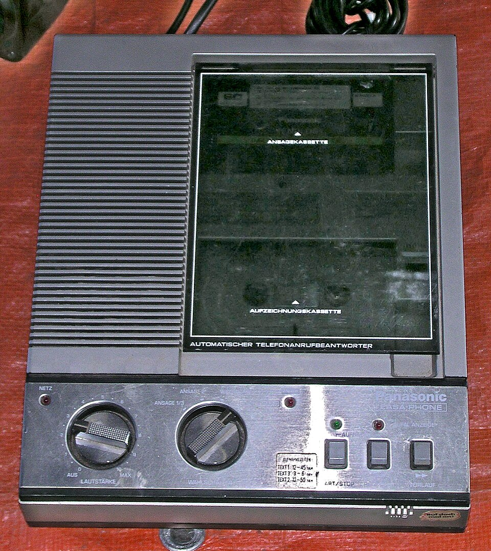 Answering Machine