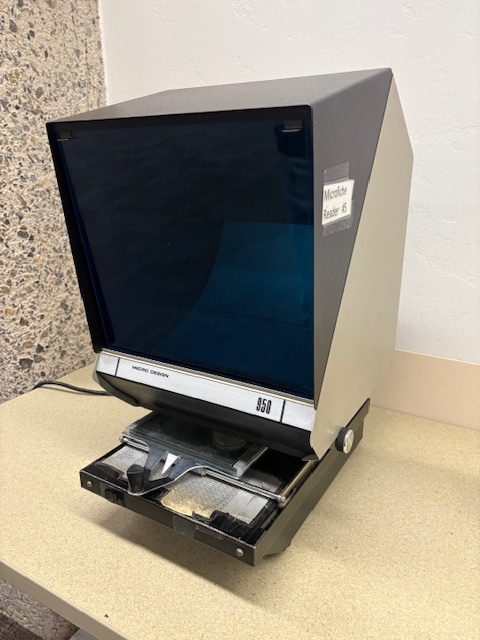 Microfiche Readers