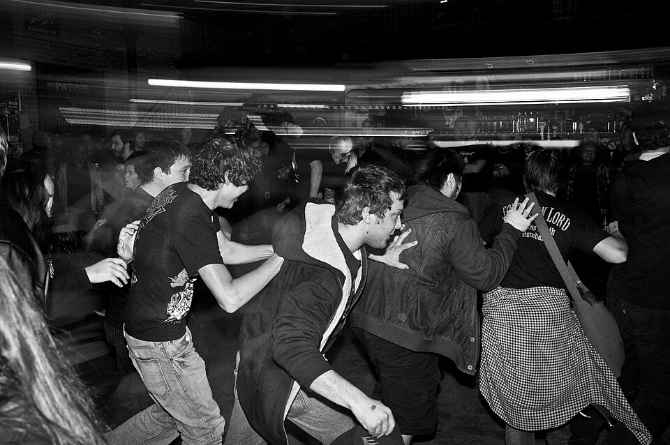 people dancing