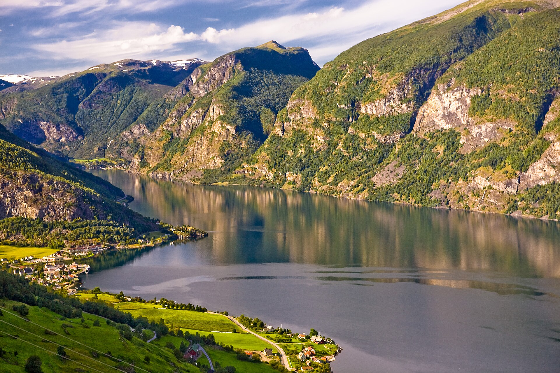 Undredal, Aurlandsfjord