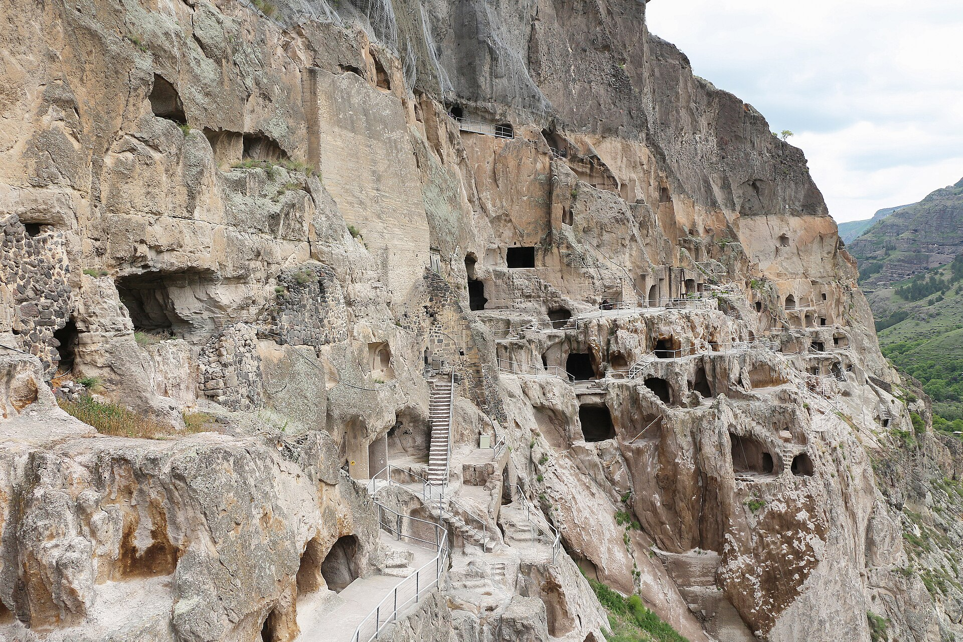 Cities Beneath Our Feet: The Underground Worlds Where People Actually Lived