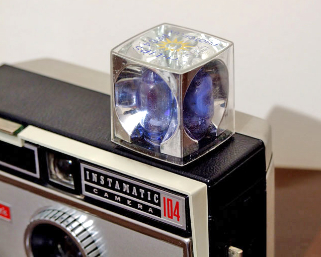 Camera With Flashcubes