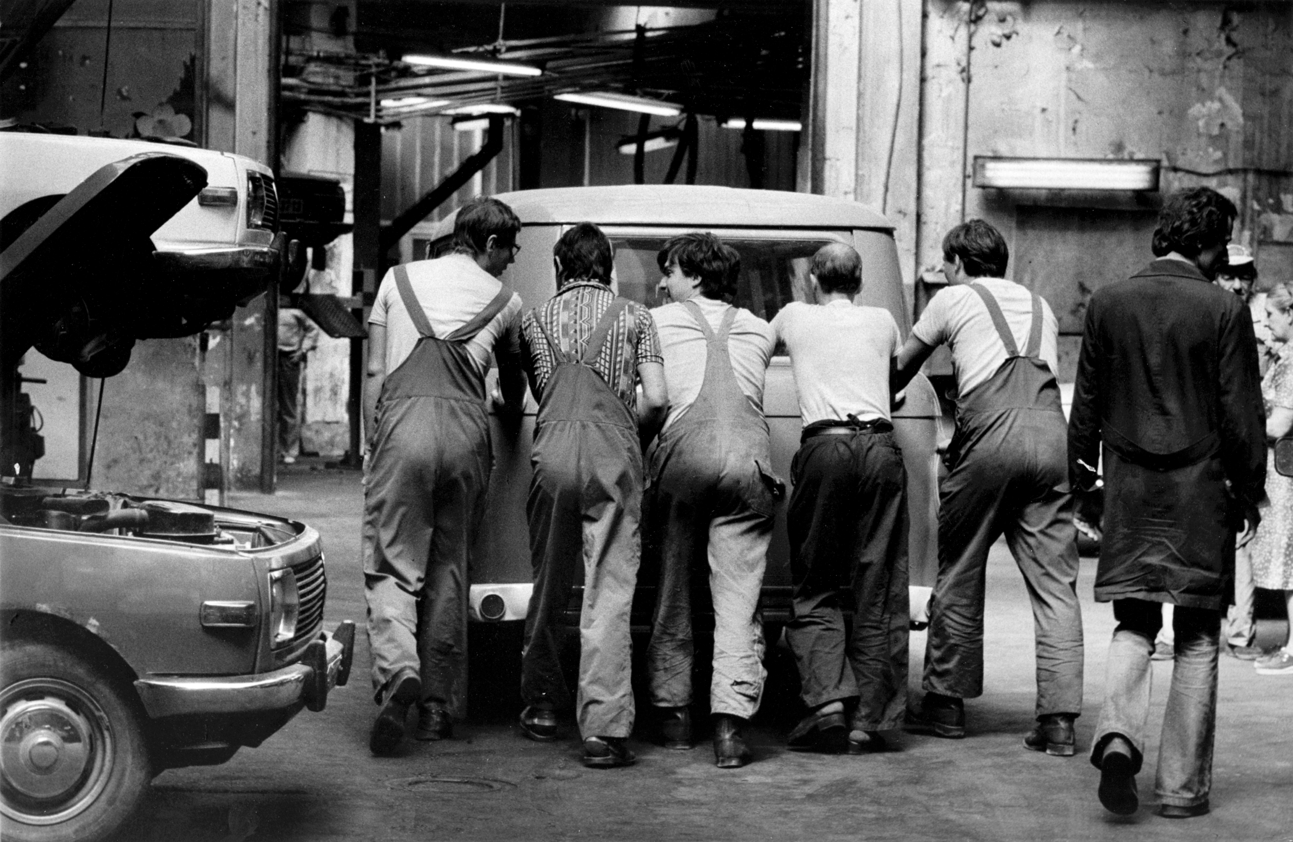 12 Things in Every American Garage in 1982 — and Why Half Would Be Banned or Flagged Today