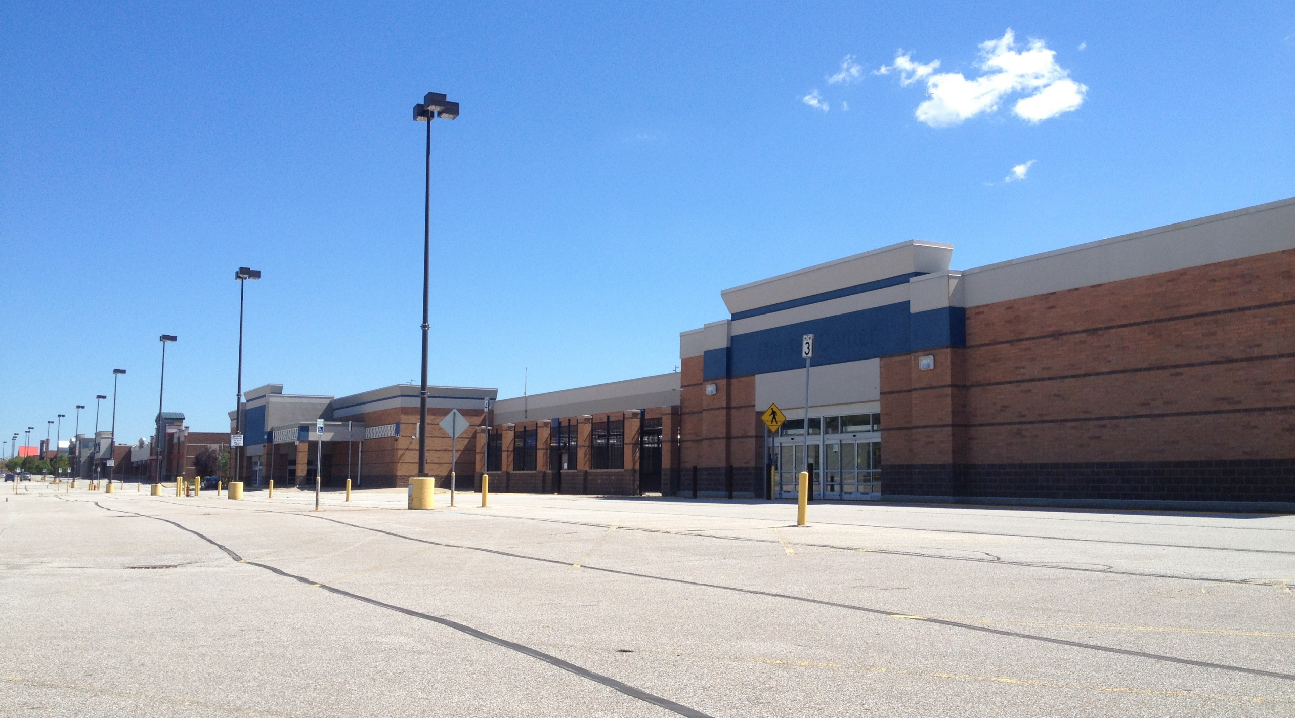 Dead Mall