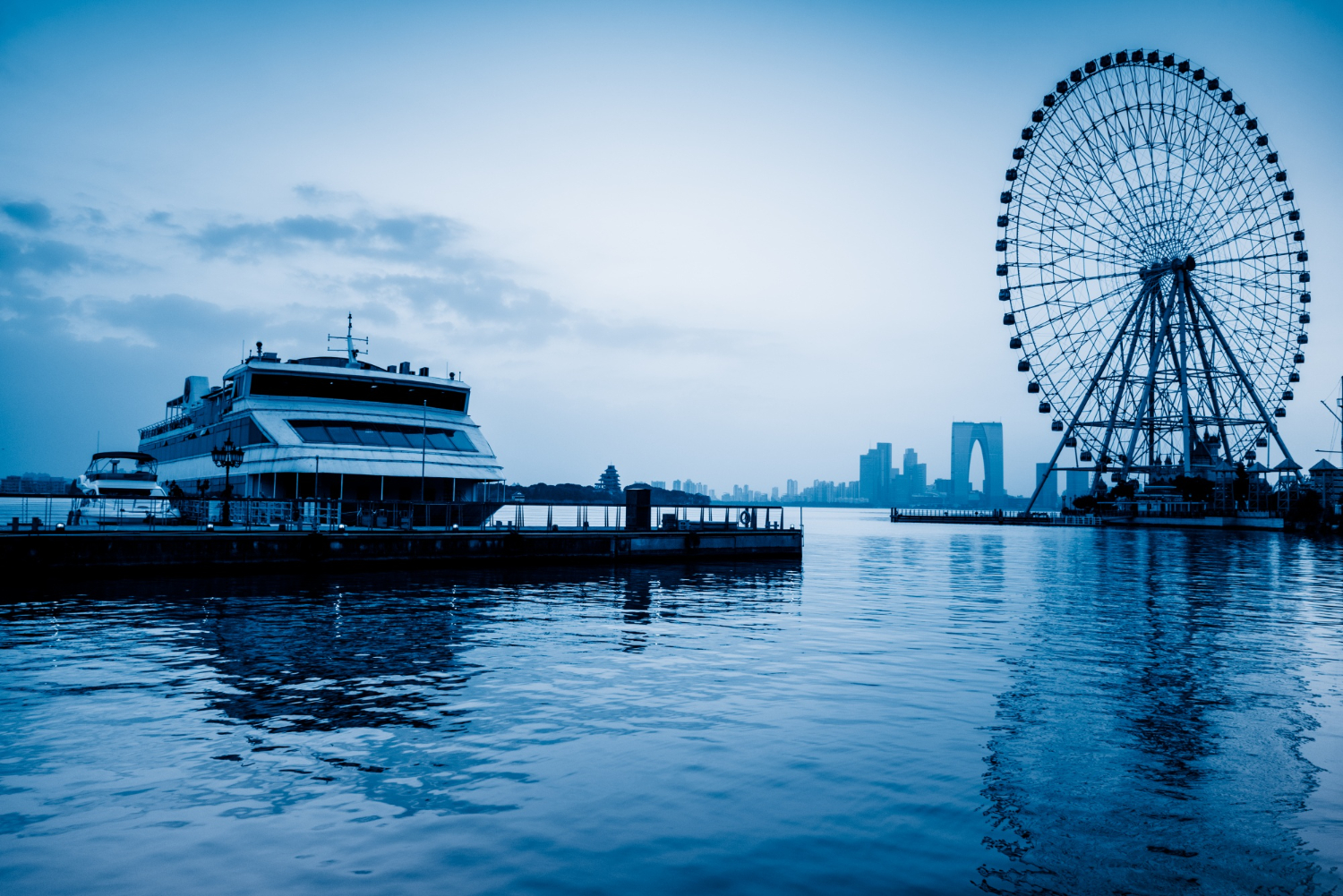 Cruise
