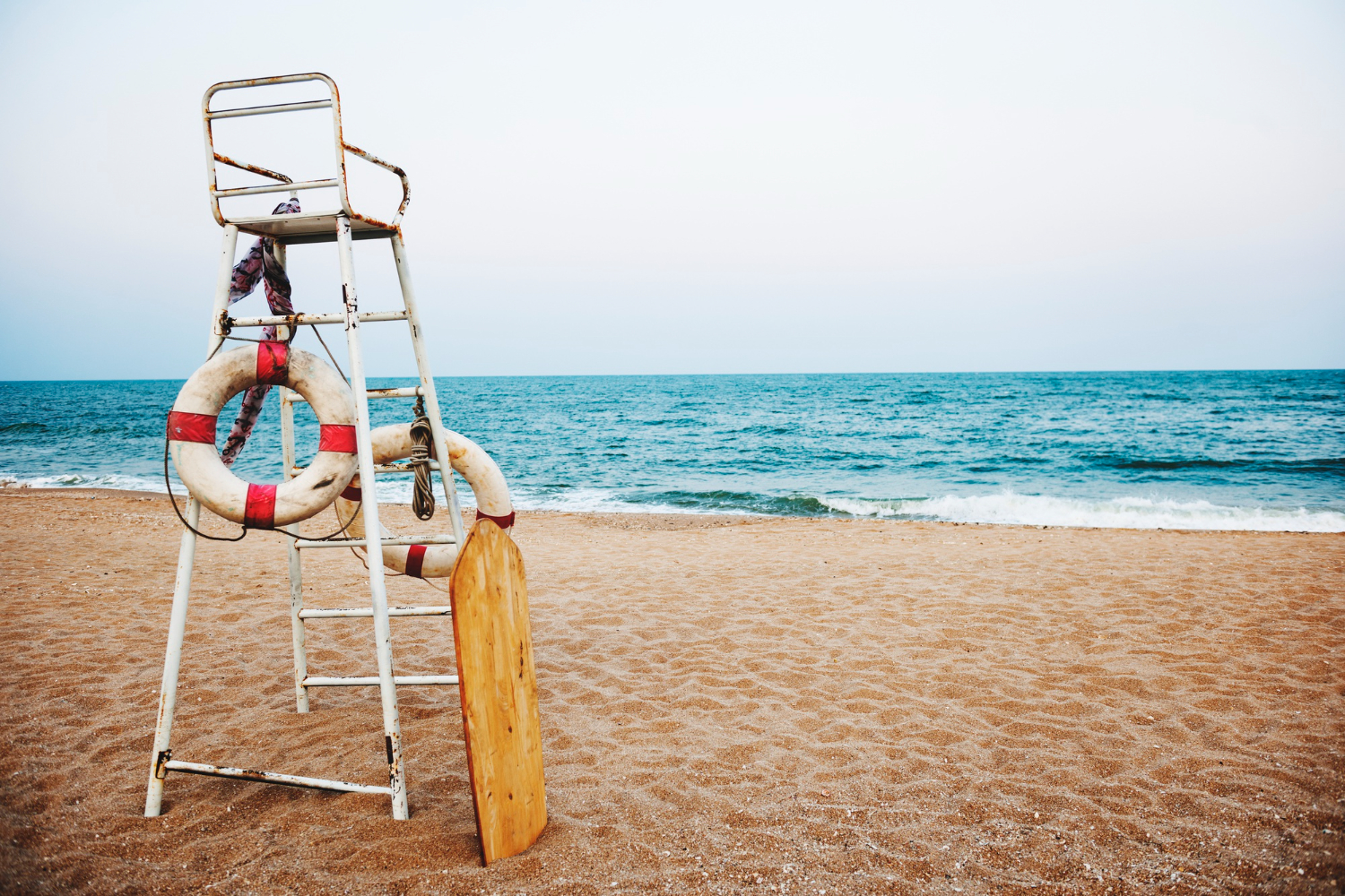 lifeguard chair beach