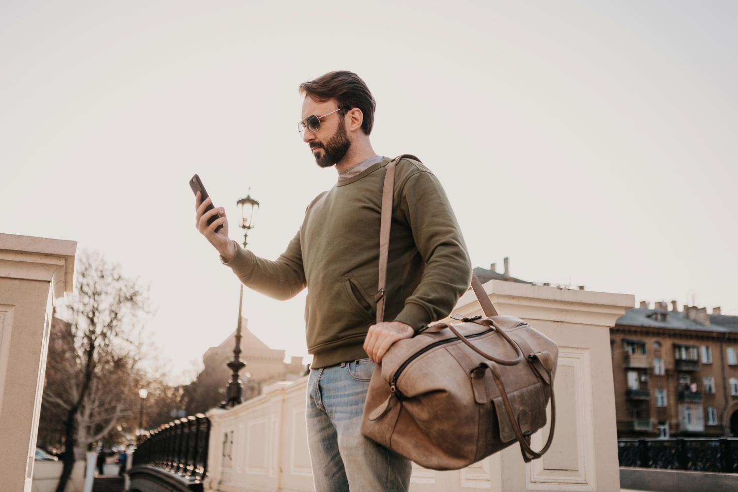 smartphone traveler