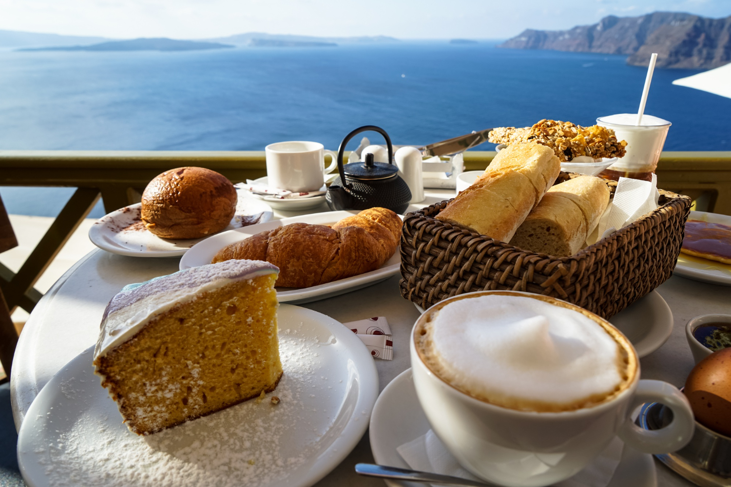 10 Things to Know About Cruise Ship Dining Etiquette