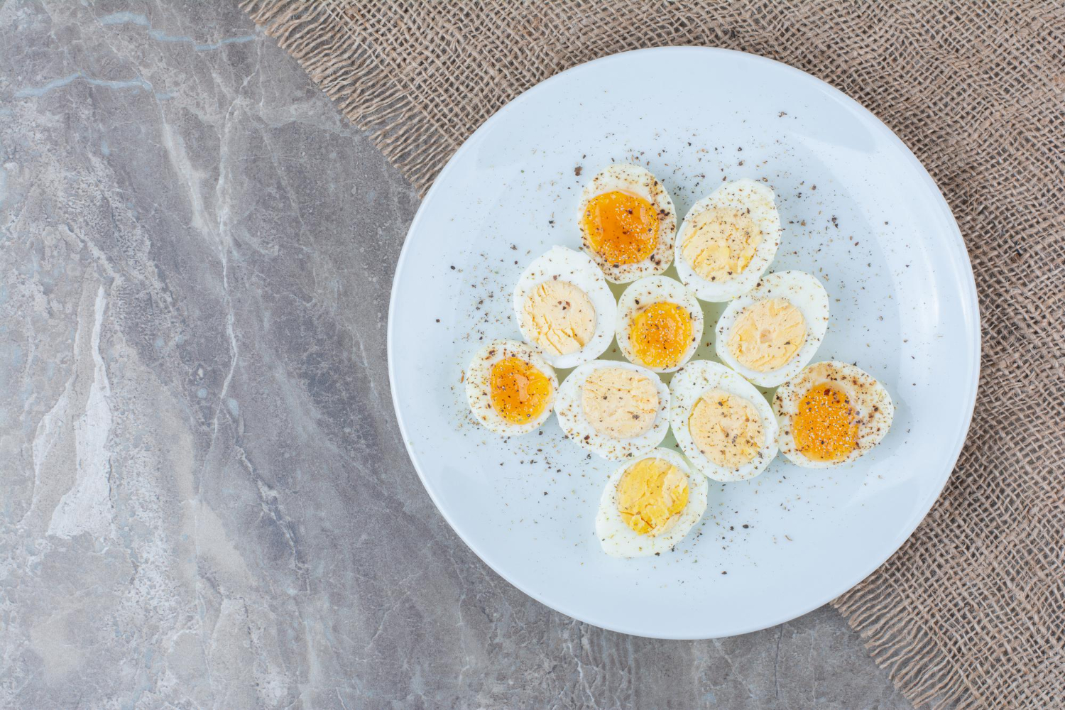 breakfast plate eggs