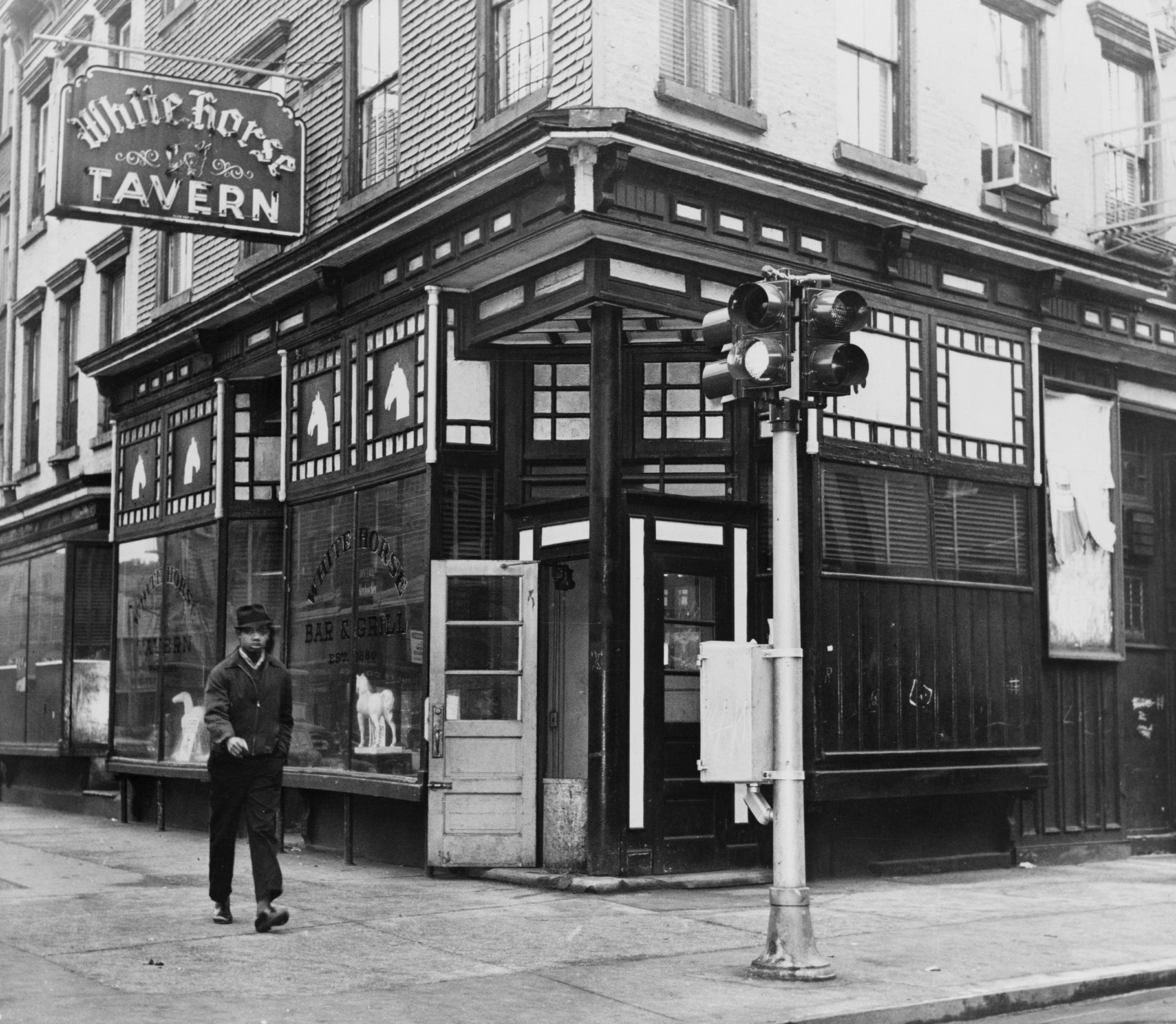 10 of the Oldest Restaurants in America Still Serving Today