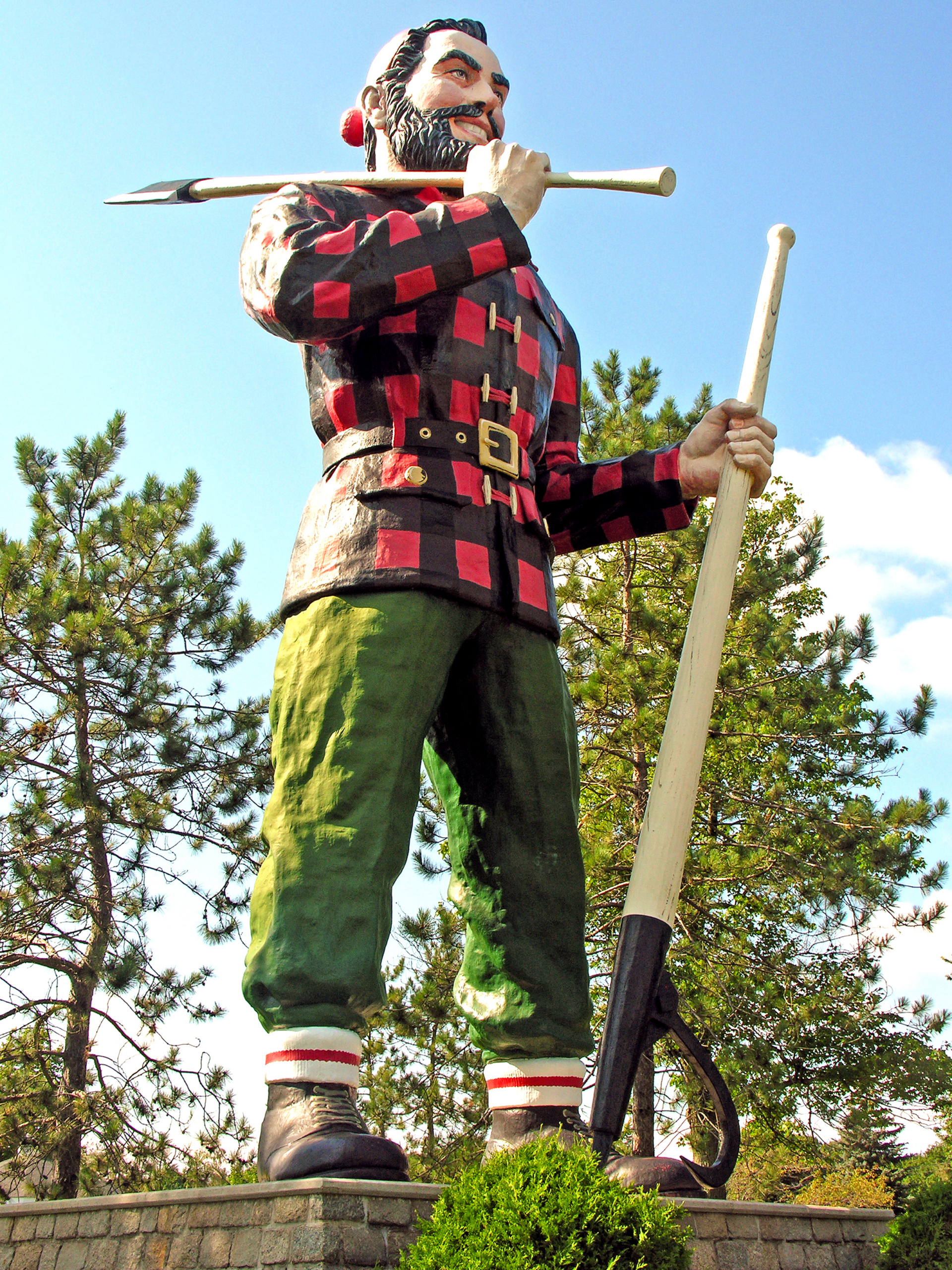 Paul Bunyan Statues