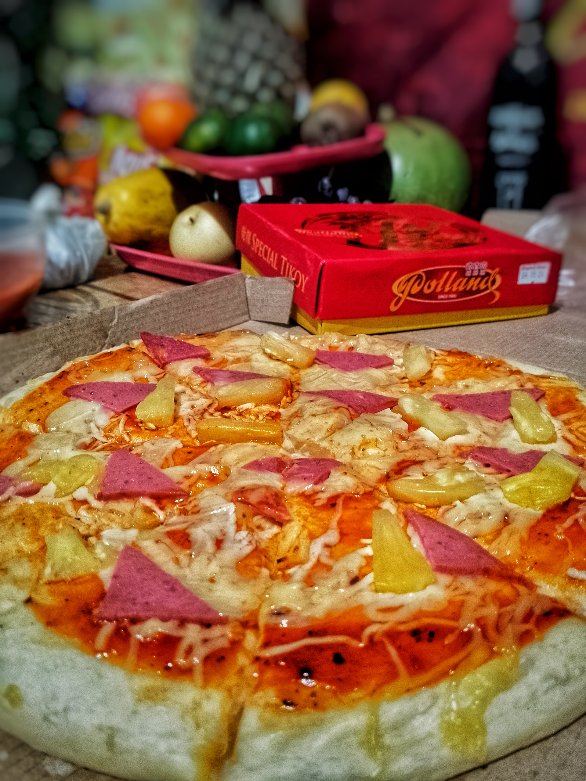 Hawaiian pizza