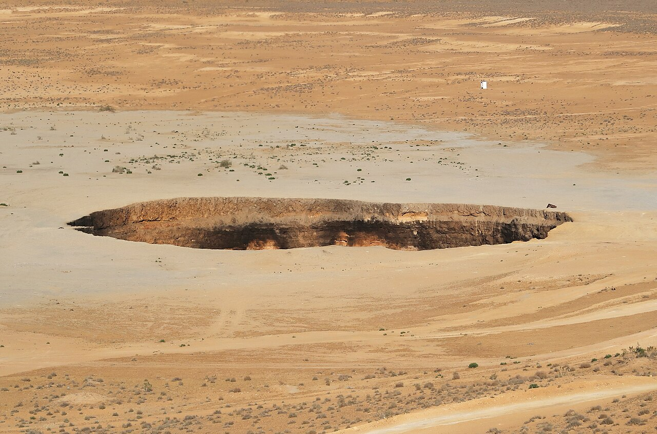 Darvaza