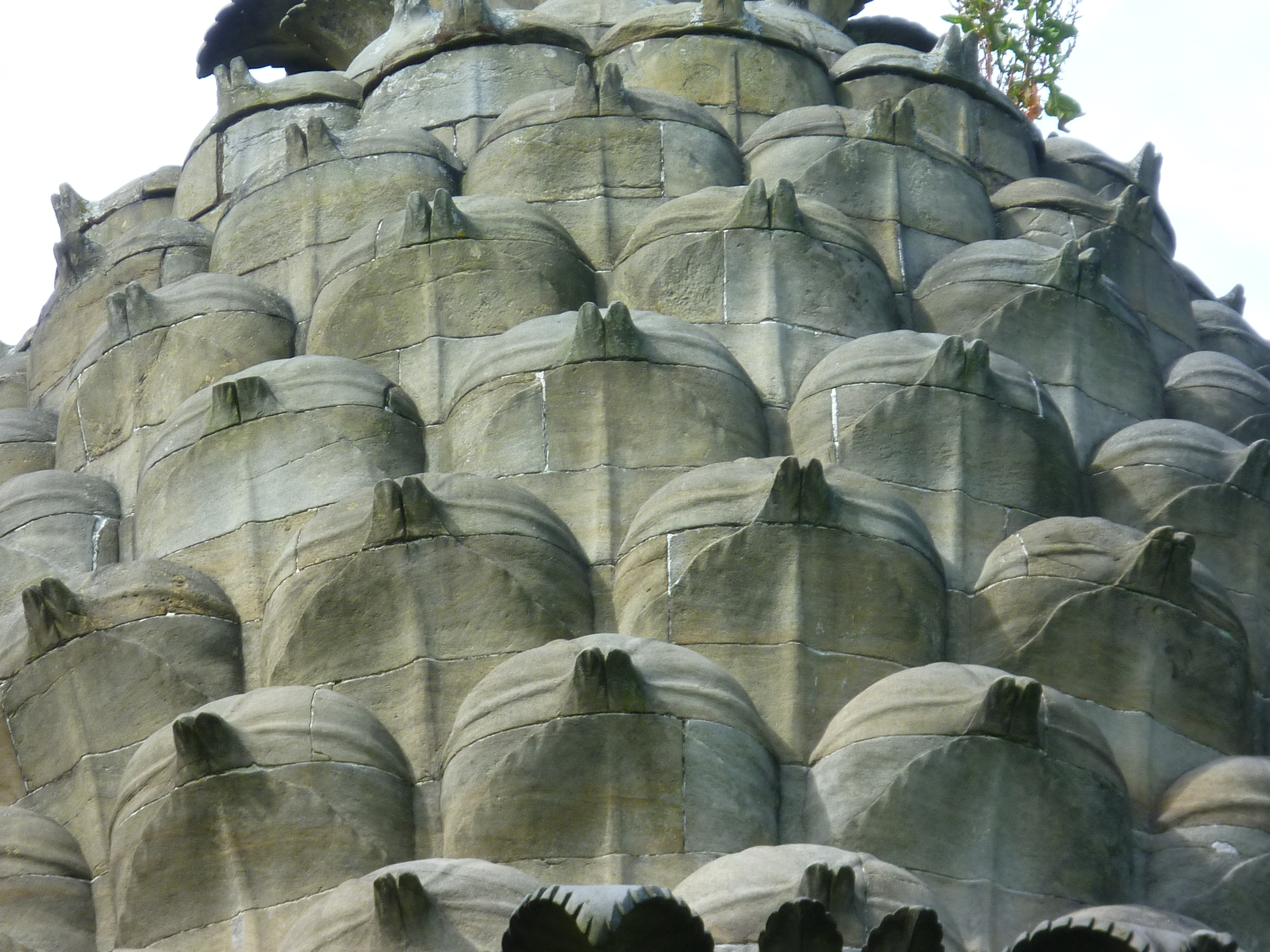 Dunmore Pineapple building Scotland