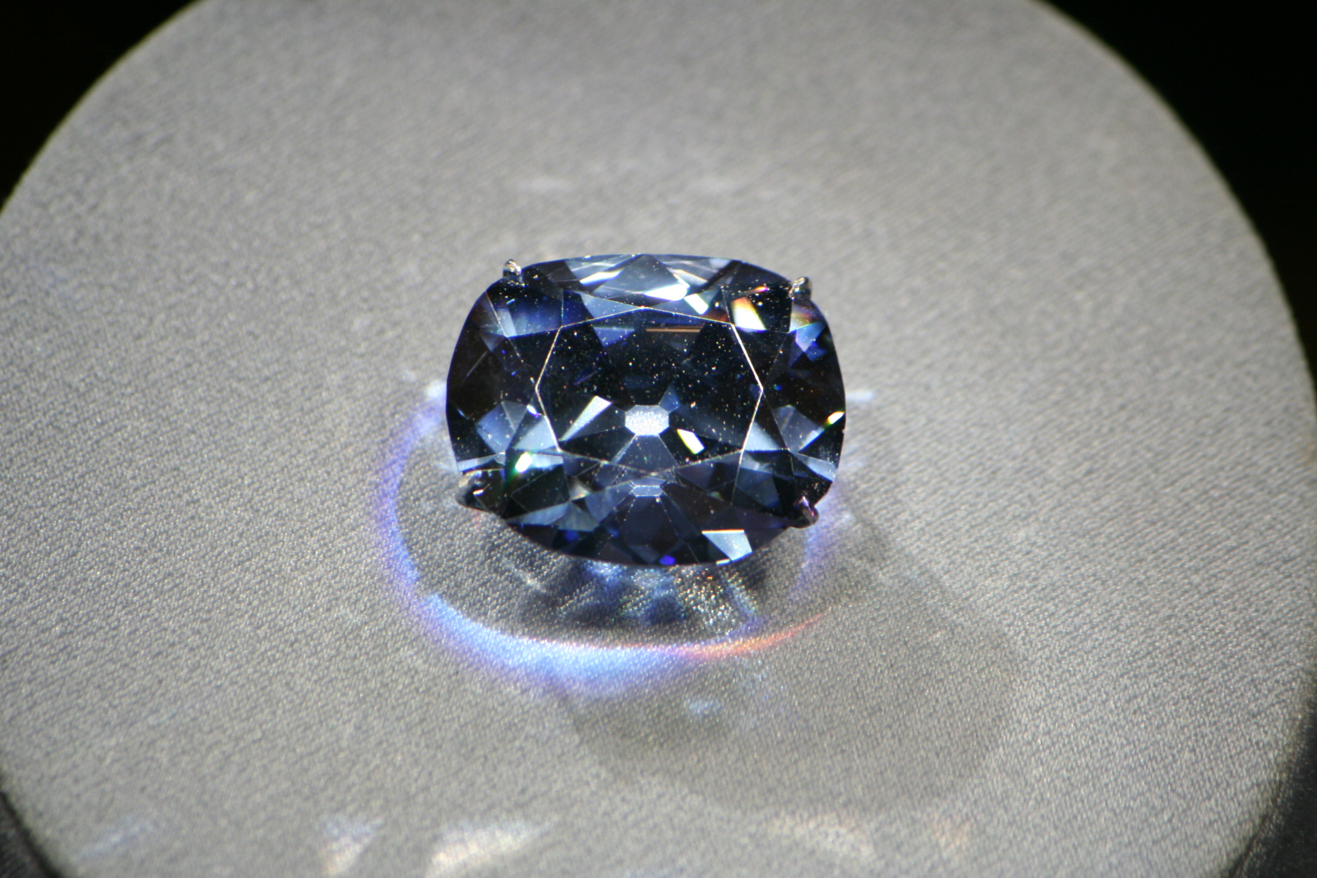 Hope Diamond blue