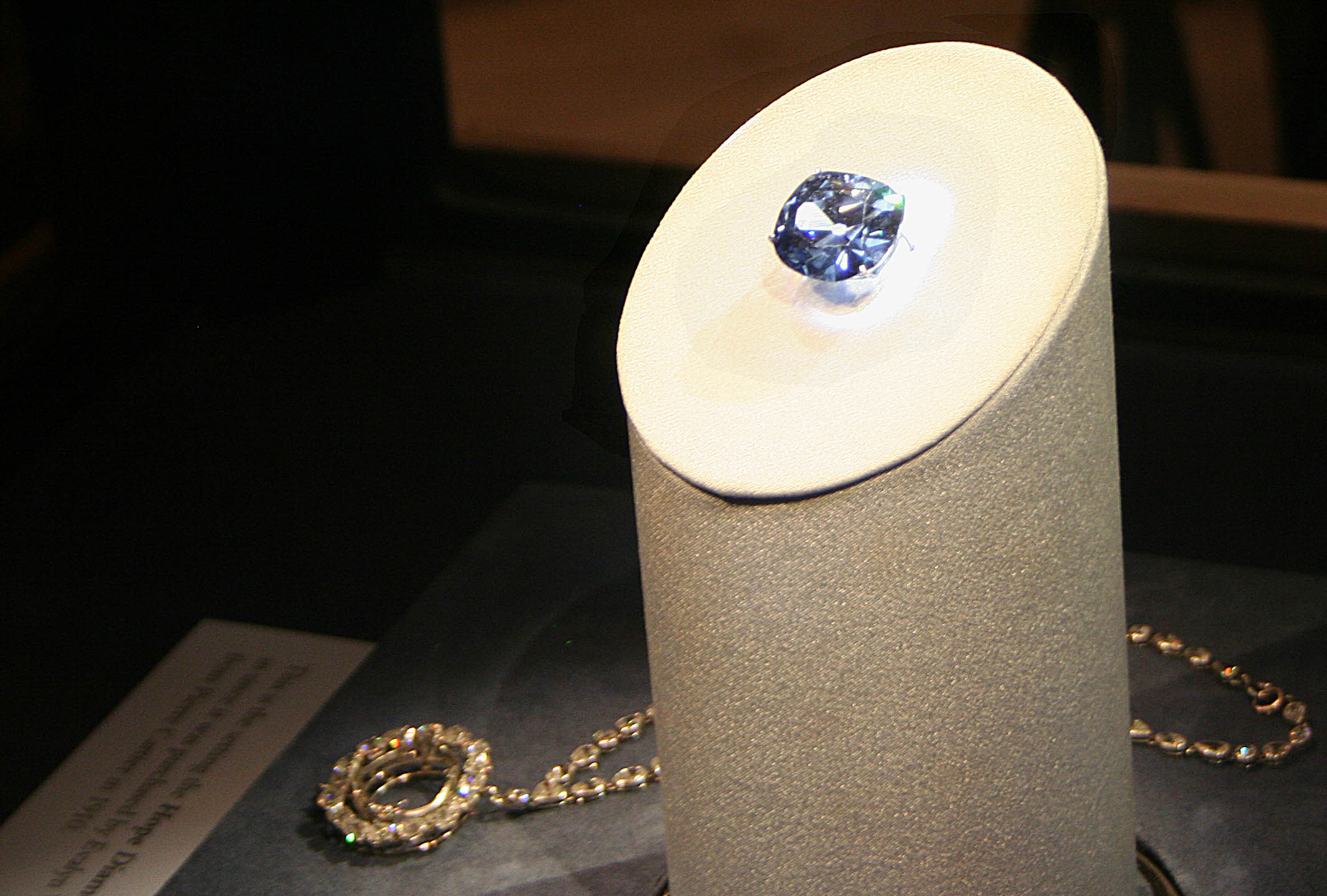 Hope Diamond blue