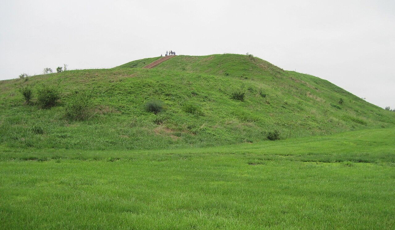 Monks Mound Cahokia