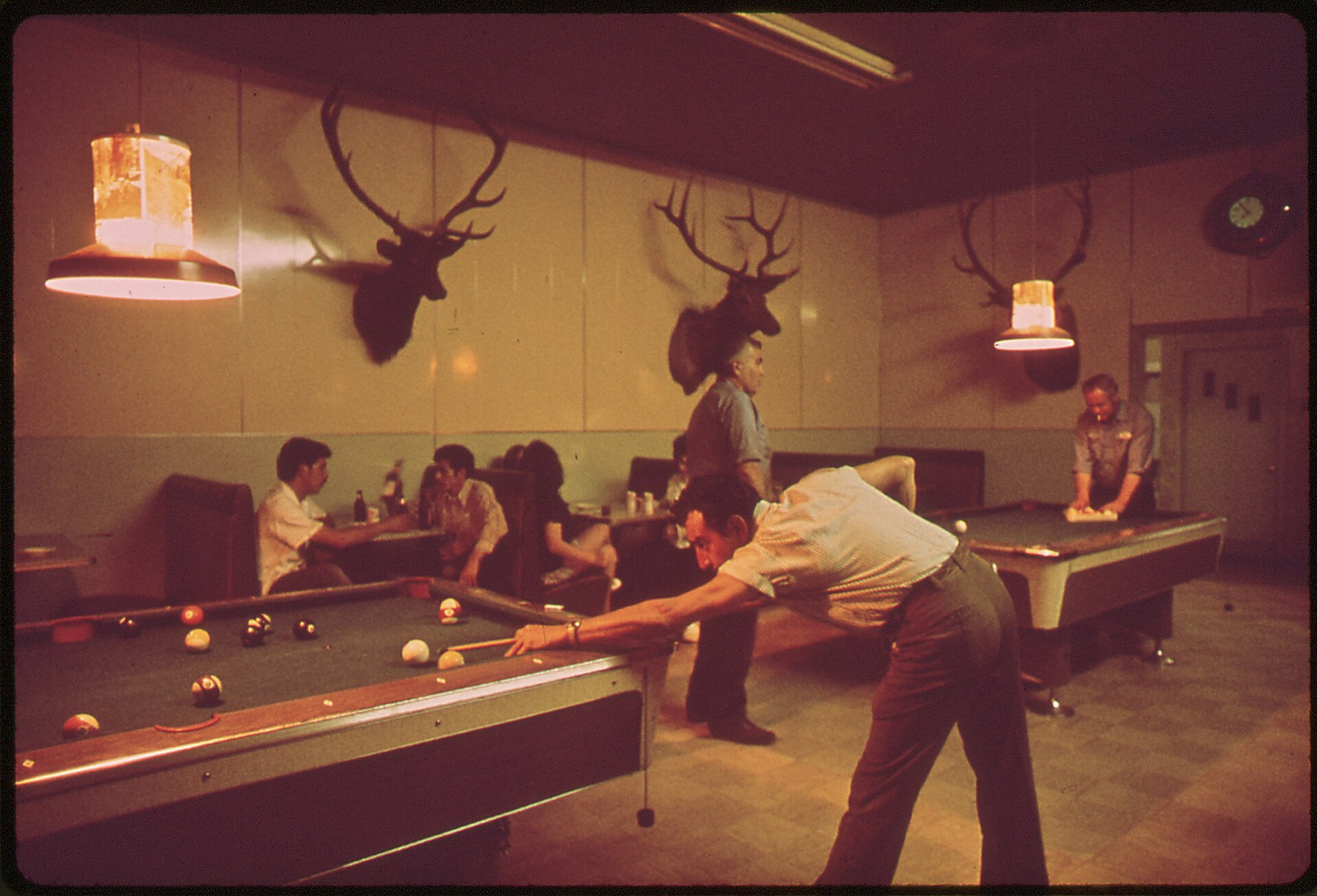 11 Things Every American Pool Hall Had in 1970
