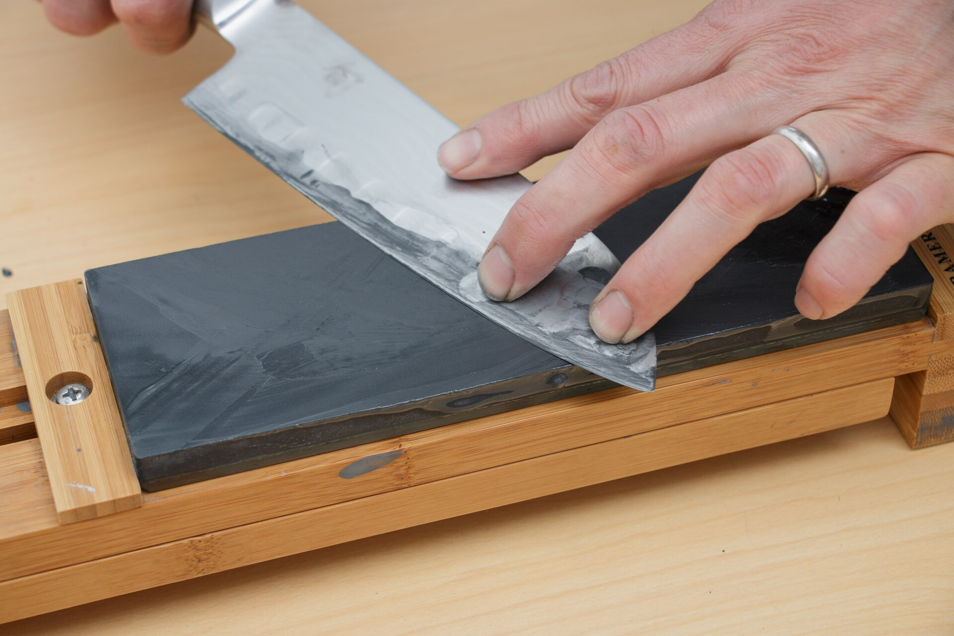 Sharpening Knives