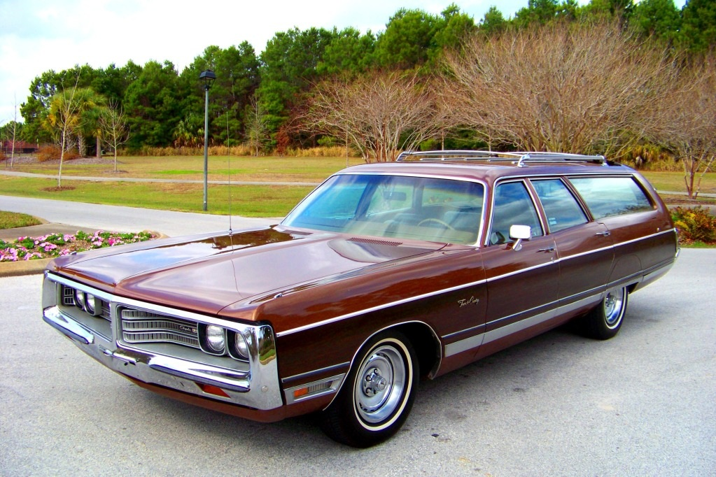 station wagon