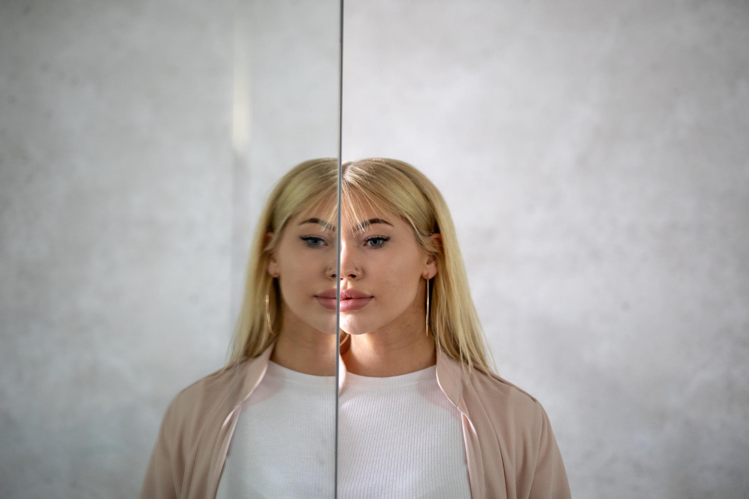 mirror reflection