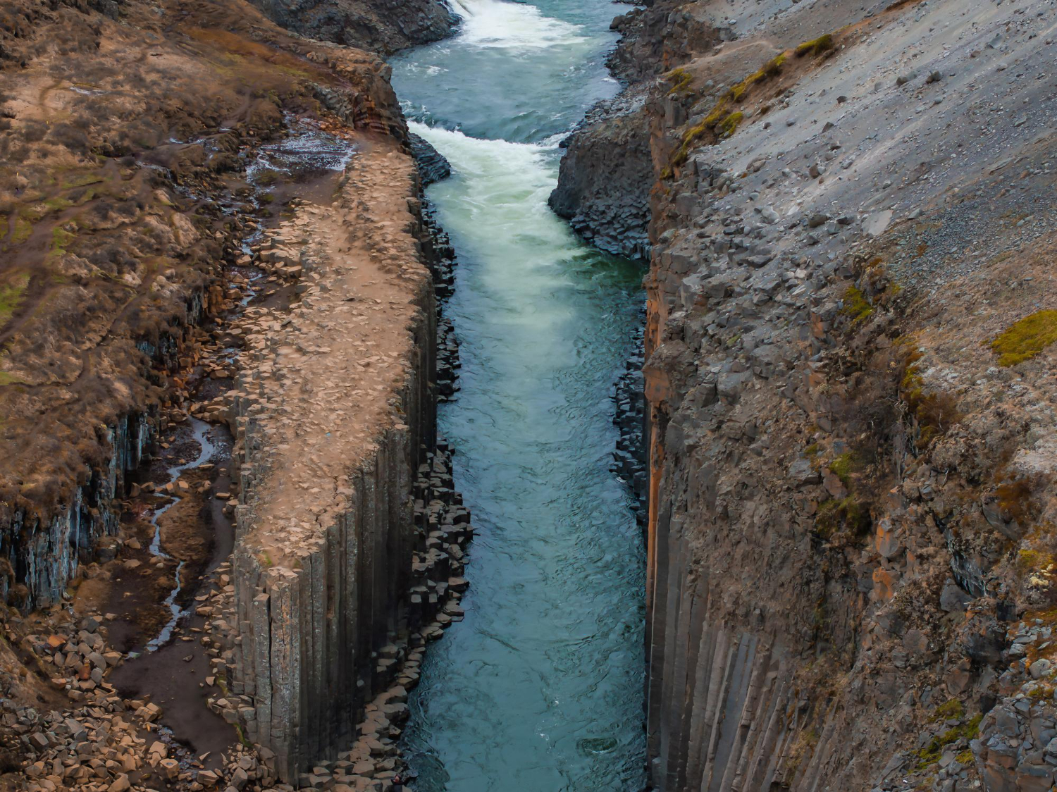 gorge