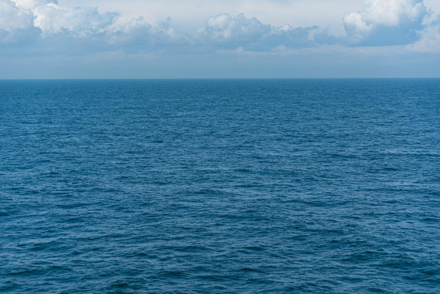 ocean waves sea water