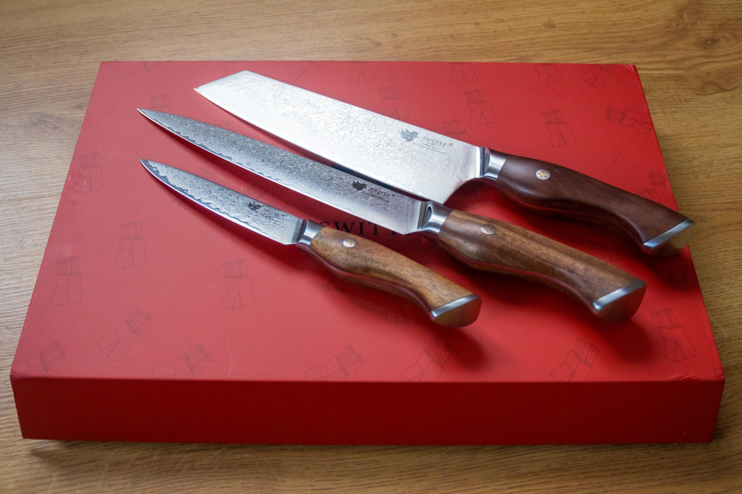 kitchen knives