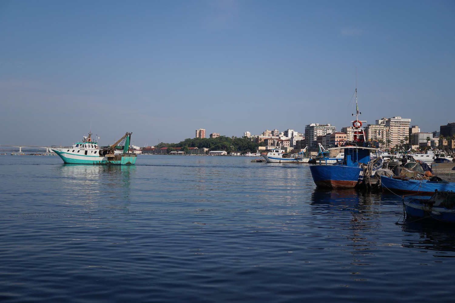 fishing harbour boats