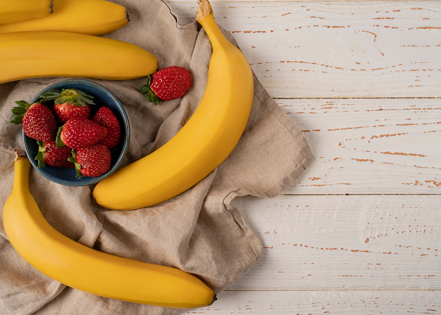 Bananas Strawberries