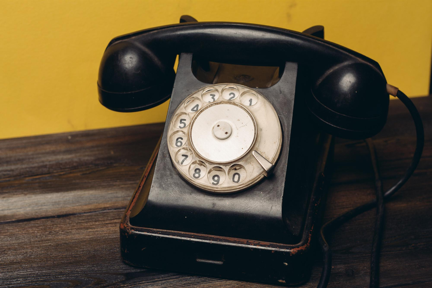 telephone