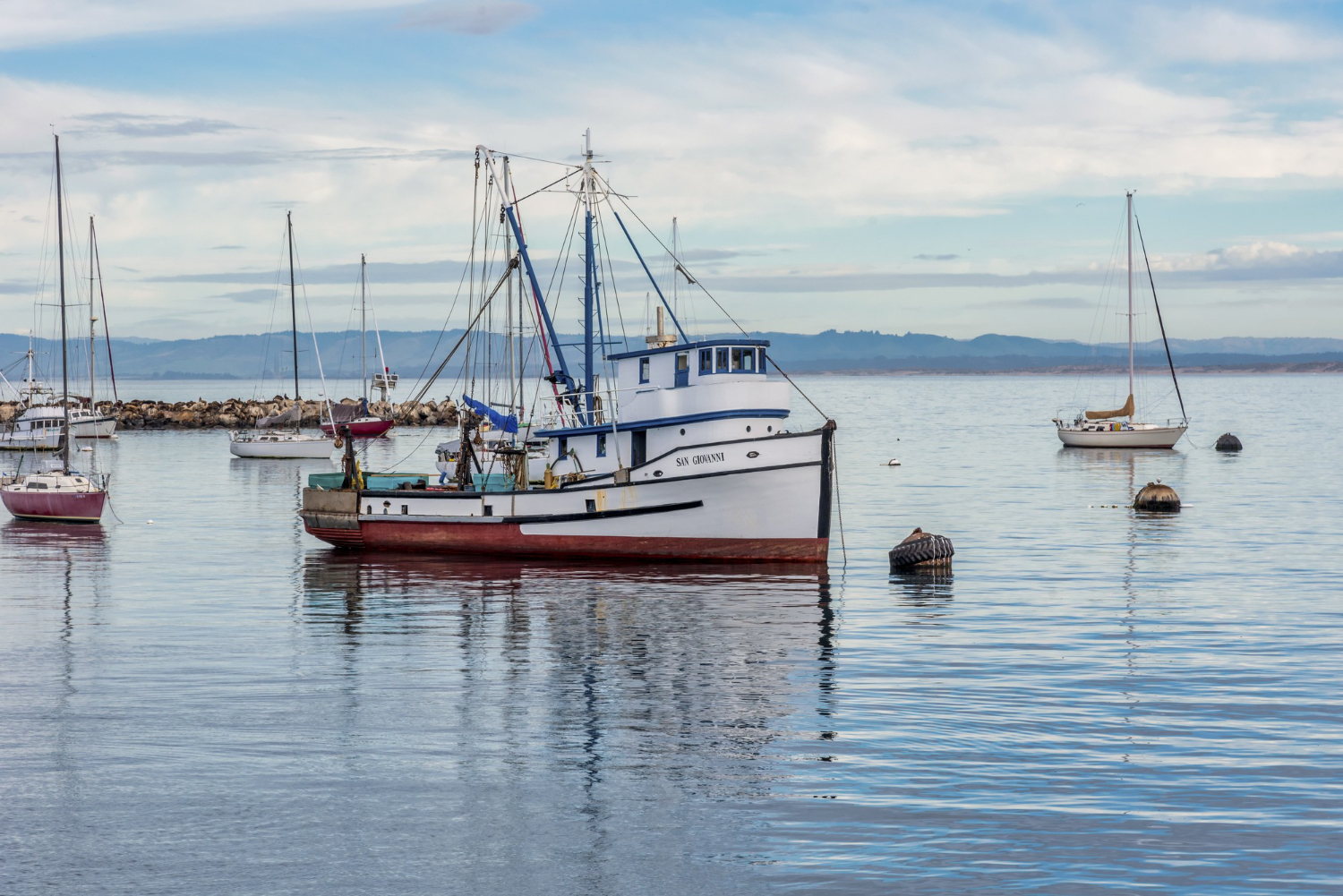 fishing harbour boats